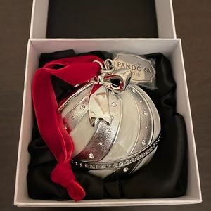 Pandora Christmas Ornament 2018